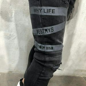 TOP EXPRESSION DISTRESSED JEANS WITH STRIPES